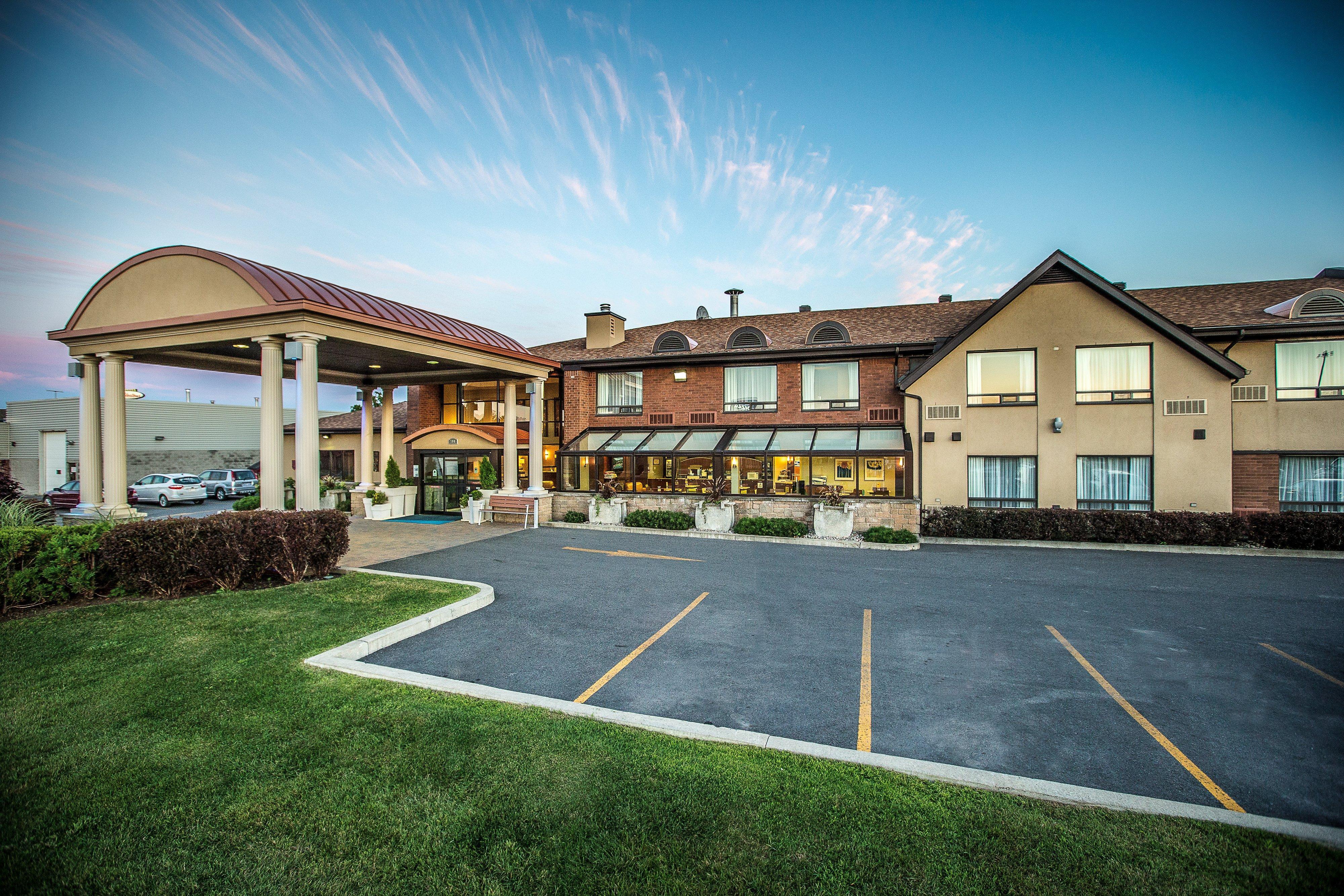 Quality Inn Saint-Jean-Sur-Richelieu Exterior photo